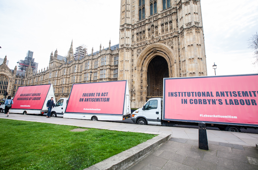 „Corbyn pártjában az antiszemitizmus intézményesül”
