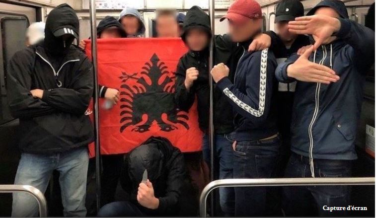 A francia kormány feloszlatott egy ultrajobboldali csoportot